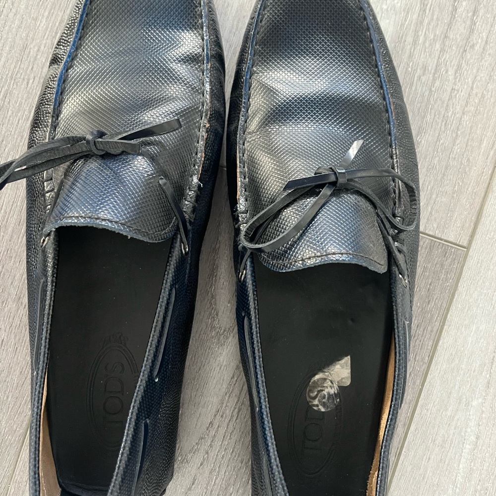 Great buy.. Tod for  a sharp  dresser. A dress down or up loafer.